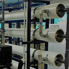 تصویر اسمز معکوس (Reverse Osmosis یا RO)